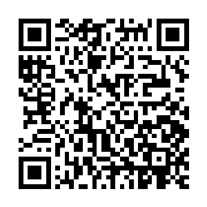 然后她一个月前一次意外喝醉酒不小心和别的男人……那个了二维码生成