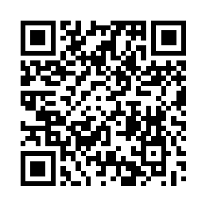 然后小心翼翼地用剑割了一小块凤凰肉二维码生成