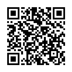 然后就看到自己的面前居然已经站着两个人了二维码生成