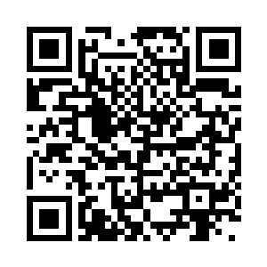 然后就眼睁睁地看着雨果从他们的面前经过二维码生成