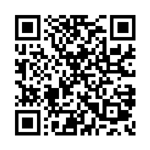 然后往后一跃倒跳到山脚的一块大石上去二维码生成