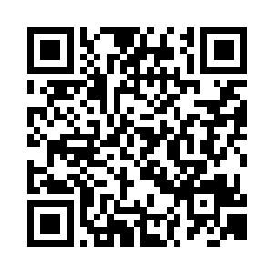 然后微眯起眼神有些复杂的看着朱平安说道二维码生成