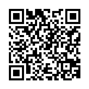 然后慢慢的将左手摸在了背后的长弓上二维码生成