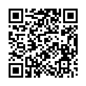 然后慢慢的将紫宝石从中间化开了一道口子二维码生成