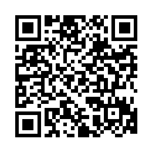 然后才成立了一支超小型的佣兵团二维码生成