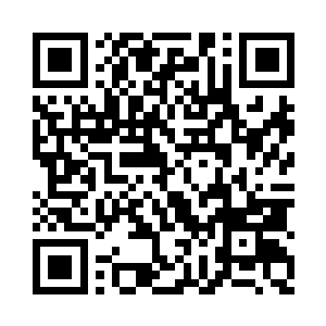 然后扶着自己的老婆去了专属的位置坐了下来二维码生成