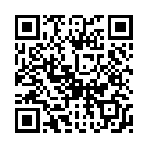 然后抬起拳头又在他脸上砸了几下二维码生成