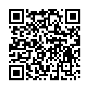 然后抬起自己的左手装作残疾人的模样二维码生成