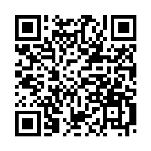 然后摆放到了台子正中的玉案之上二维码生成