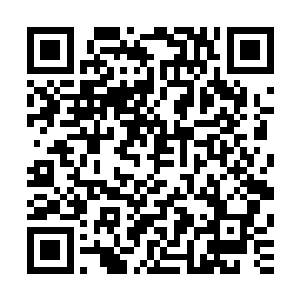 然后整个人的身体也瞬间再一次化作一朵恐怖的遮天般的黑莲二维码生成