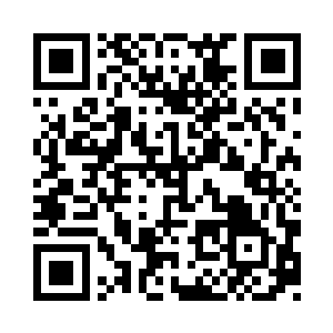 然后正前方的那块巨大的白幕亮了起来二维码生成