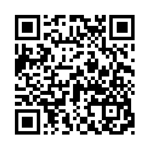 然后流墨墨却不慌不忙的一步步朝他们走去二维码生成