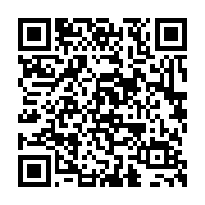 然后用卖房子的钱还清了信用卡和朋友们的欠债二维码生成