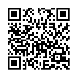 然后用另一只小手拍打着法永正的胸脯二维码生成