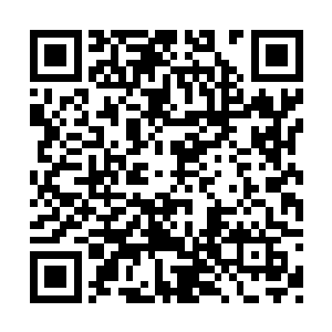 然后由赵建飞讲解每一种武器的特性和技术数据二维码生成