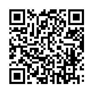 然后秀秀一个人跑到了路边的电话亭打电话二维码生成