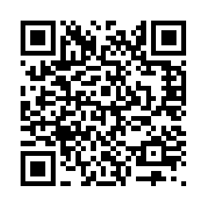 然后秦洛推着林清源往学校里面走去二维码生成