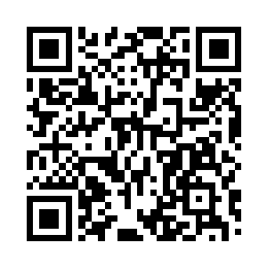 然后穿上了白色的衬衫和包臀小短裙二维码生成