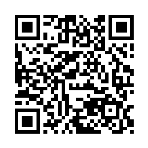 然后笑嘻嘻的把欧阳情连带着苏依依搂到怀里二维码生成