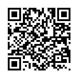 然后背起了单肩包就从房门那走出去了二维码生成