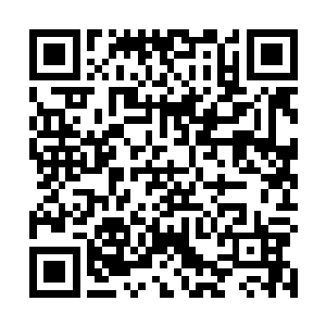 然后赢得了军队的欢呼……然后……他对我索要石中剑二维码生成