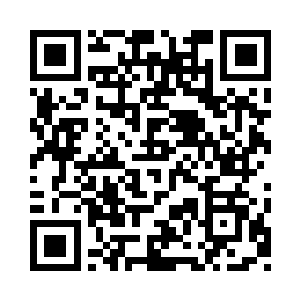 然后走到玉石柜台前观看那些悬浮的灵器二维码生成