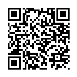 然后转身就准备再次回到台阶上去二维码生成