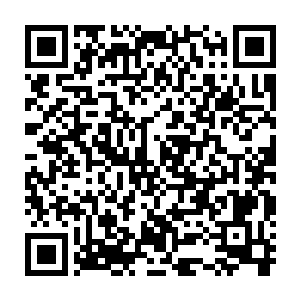 然后还是小孩子的他就天真的说自己要做一个比韦小宝更有本事的人二维码生成