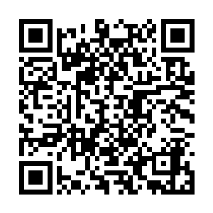 然后飞船化为一道流光钻进了受损严重的血刹殿中二维码生成