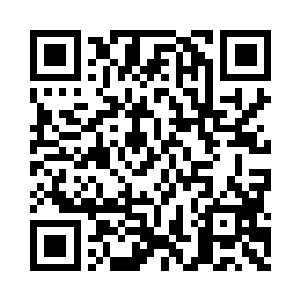 然而一抬头却瞟见坐在沙发上面无表情的冰山二维码生成