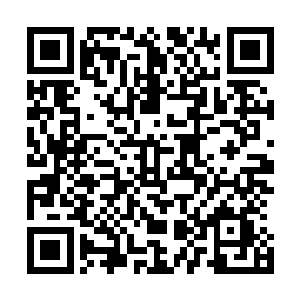 然而即使猜出了住在这栋房子里的土豪才是建筑群的修建者二维码生成