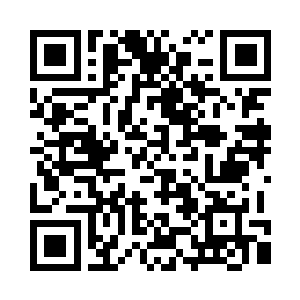 然而苏落她自己到现在还只能塞进去一只手二维码生成