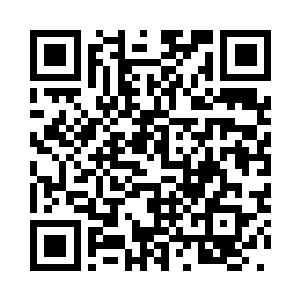 照片中的他和阮阮脸上都带着笑意二维码生成