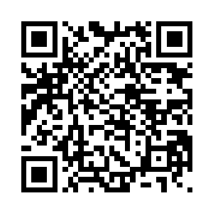熊熊烈火在李昆吾身上瞬间燃烧了起来二维码生成
