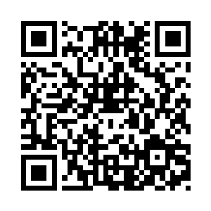 燕云正在跟一头体型庞硕的异兽交手二维码生成