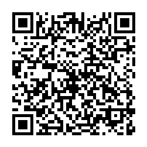 燕小霞额头上幻化出來的天眼可以看到这女子身上散发出來的妖气二维码生成