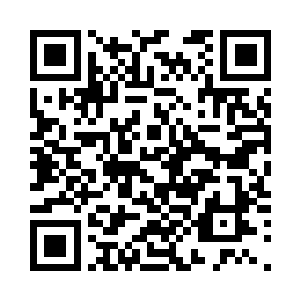 爬行者最终被爱丽丝等人吸引了过去二维码生成