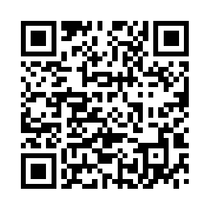 父亲吉恩的身体忽然开始每况愈下――要知道二维码生成