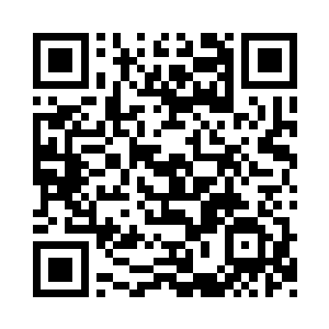 片刻功夫街道两旁就堵得人山人海水泄不通二维码生成