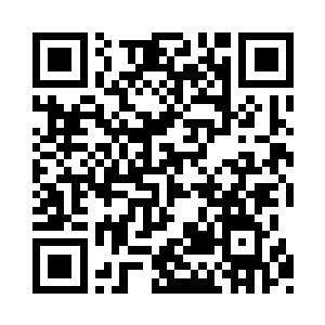 牛登殷勤的从古神元戒内取出美酒给江逸倒上二维码生成