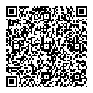 牛皓化身为六臂妖魔后眼见得吴岩目露异色不断上下打量好像在犹豫要不要跟相斗样子顿时嘿嘿冷笑几声率先动手了二维码生成