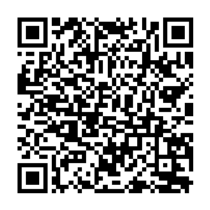 牛魔王纵身来到九头虫身前伸手一扬用混铁棒挑开了鹏魔王的方天戟二维码生成