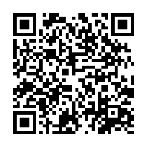 牟晨菲也很镇定的说渝庆现在已经有几户买了直升机的二维码生成