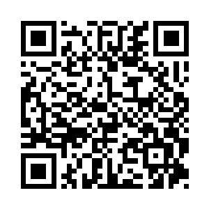牵扯他身心的不是那个躺在床上的皇帝二维码生成