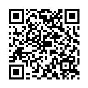 特别是一名年纪比他还要小上很多的佣兵二维码生成