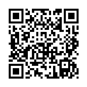 特蕾莎所到之处人群立刻自动让路二维码生成