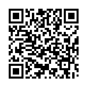 特蕾莎连忙一手压住裙子一手按住头发二维码生成