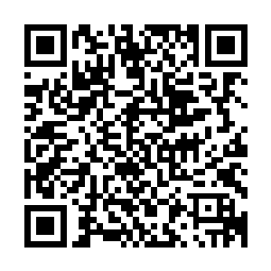 犀利的玄铁打造而成的坚硬无比的玄铁爪如同一只灵活的人手二维码生成