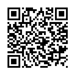 狄飞文依旧是看似老实忠厚地介绍二维码生成