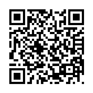 狠狠的一脚踢在了苏凡的大腿上咒骂道二维码生成